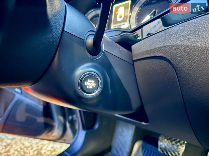 Лифтбек Skoda Superb 2015 в Ивано-Франковске