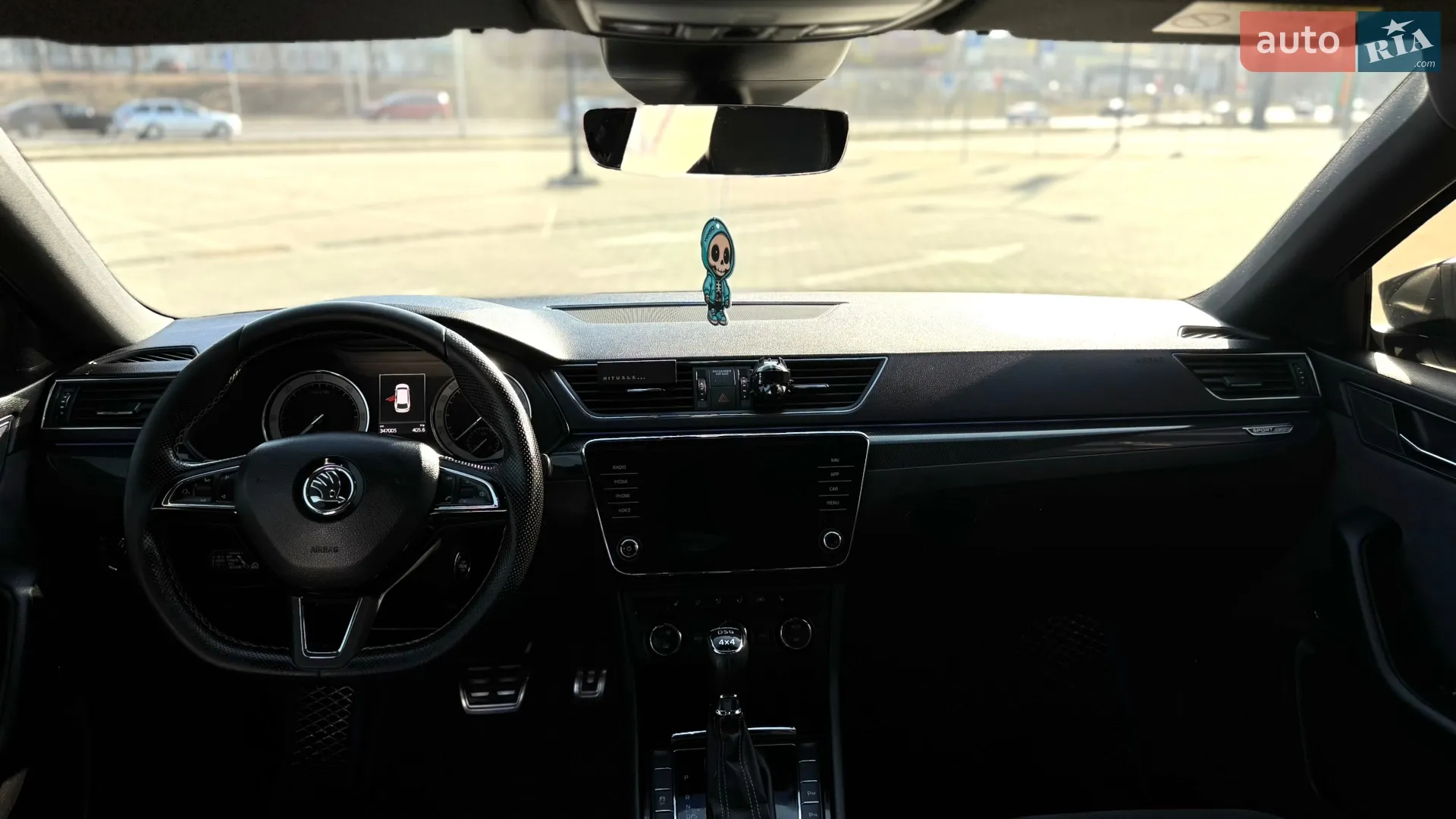 2017 Skoda Superb - мініатюра 16