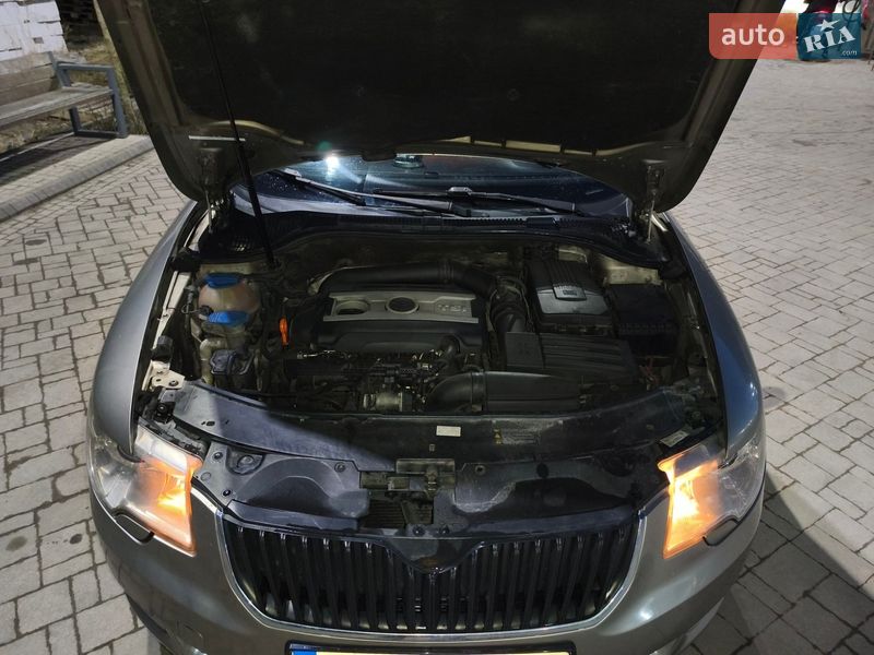 Ліфтбек Skoda Superb 2008 в Львові