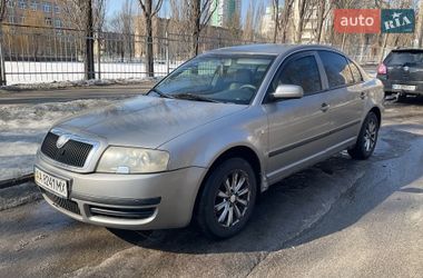 Ліфтбек Skoda Superb 2006 в Києві