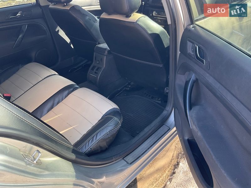 Ліфтбек Skoda Superb 2006 в Києві