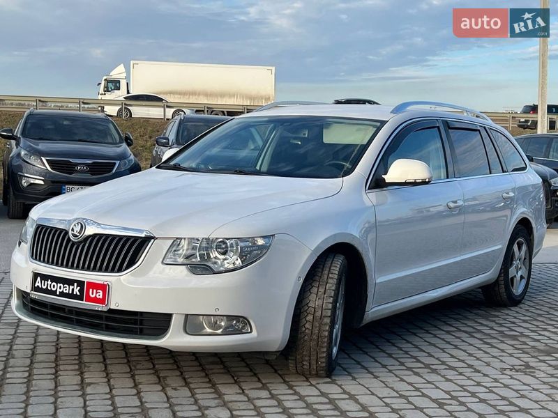 Skoda Superb 2012