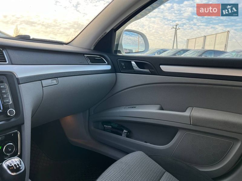 Универсал Skoda Superb 2012 в Львове