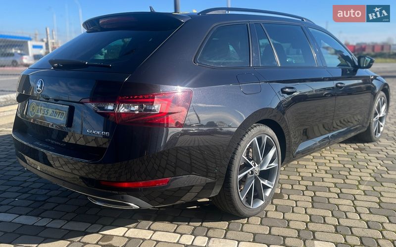 Універсал Skoda Superb 2019 в Мукачевому