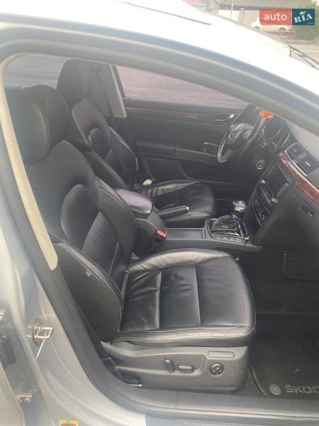 Универсал Skoda Superb 2011 в Мукачево