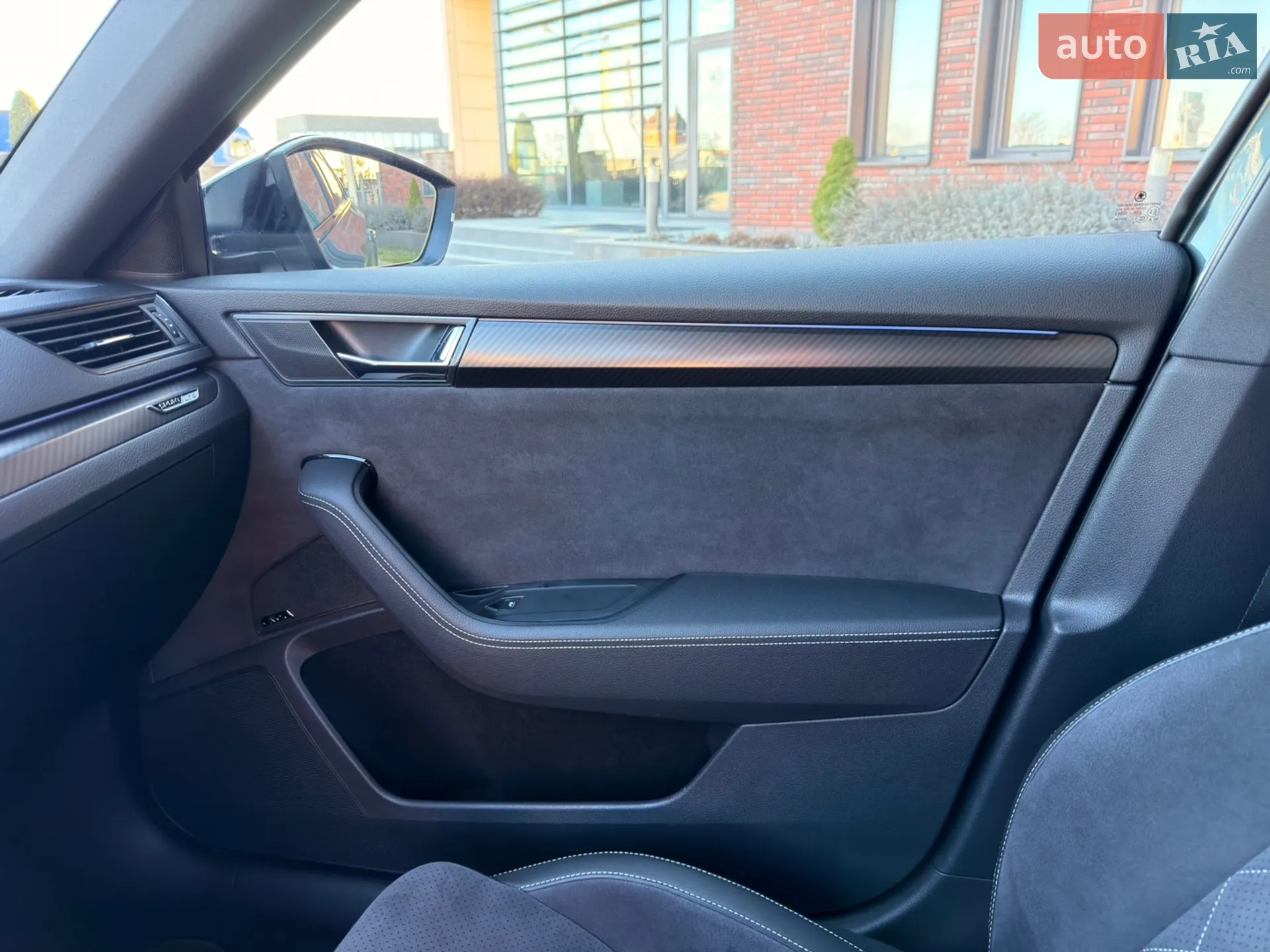 2020 Skoda Superb - мініатюра 61