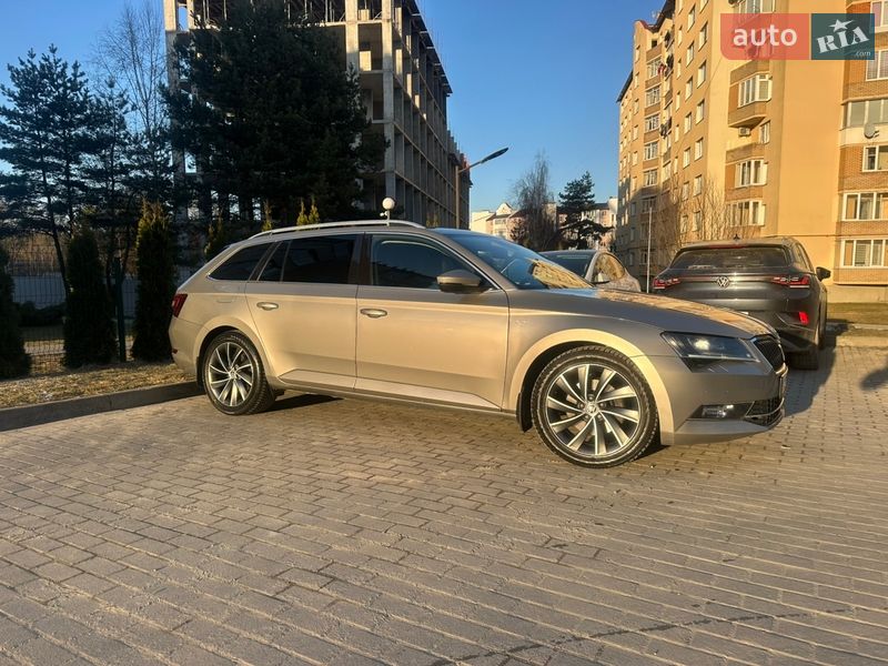 Универсал Skoda Superb 2017 в Львове