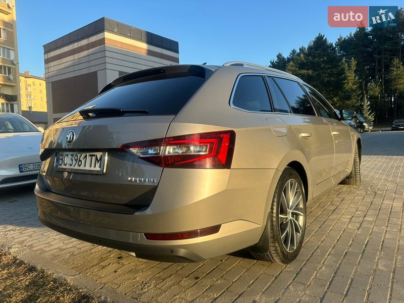 Универсал Skoda Superb 2017 в Львове