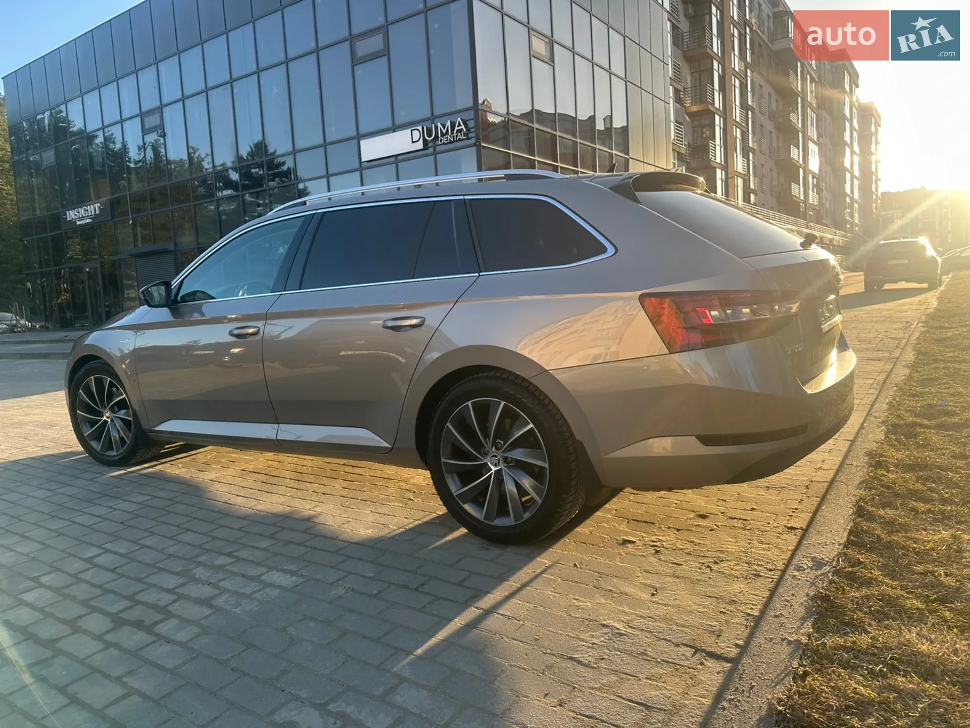 2017 Skoda Superb - мініатюра 14