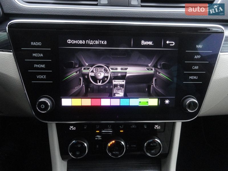 Універсал Skoda Superb 2020 в Луцьку