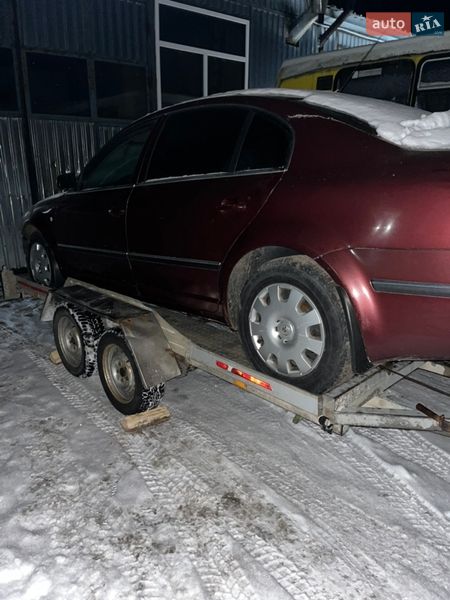 Лифтбек Skoda Superb 2003 в Гнивани