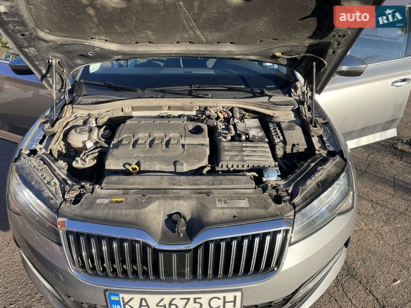 Лифтбек Skoda Superb 2019 в Киеве
