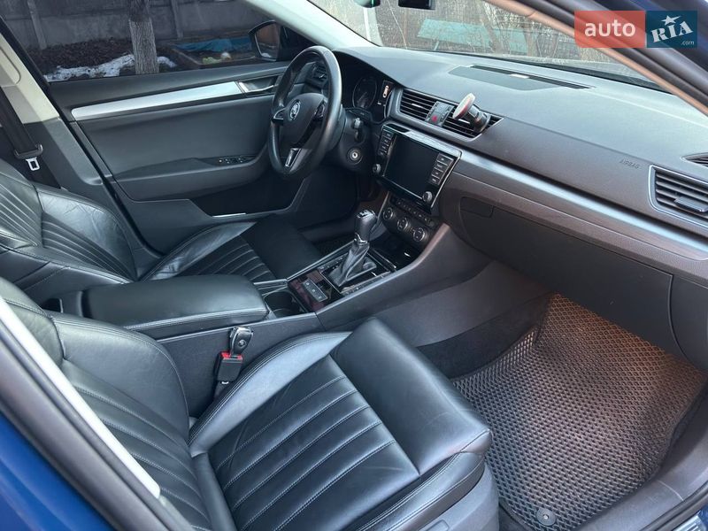 Універсал Skoda Superb 2017 в Гайсину