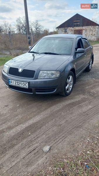 Лифтбек Skoda Superb 2005 в Киеве