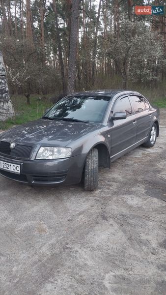 Лифтбек Skoda Superb 2005 в Киеве
