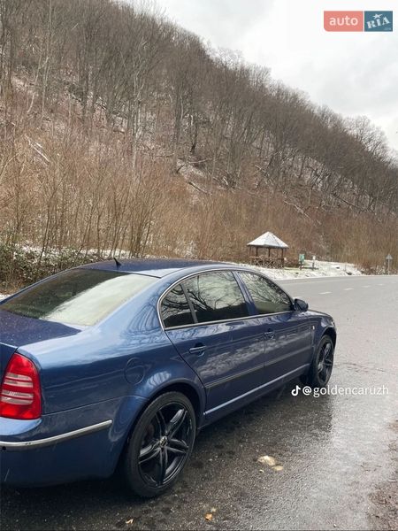 Лифтбек Skoda Superb 2004 в Мукачево