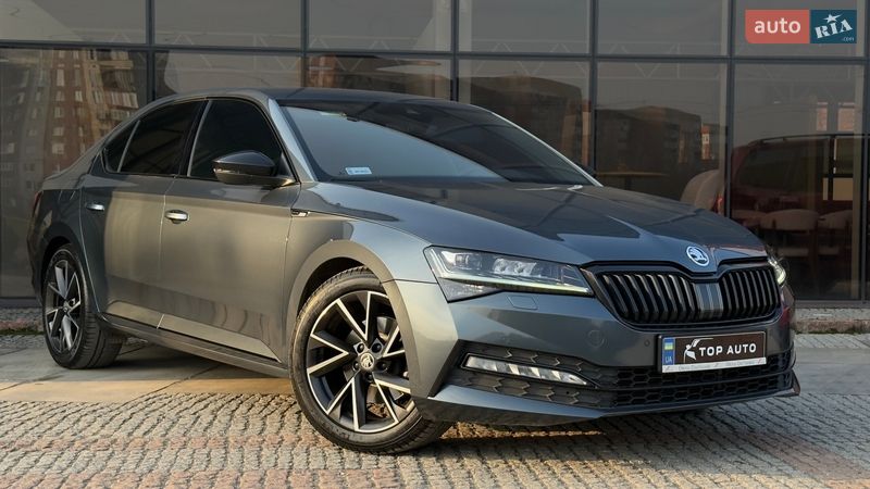 Лифтбек Skoda Superb 2022 в Мукачево