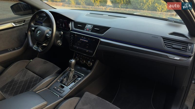 Лифтбек Skoda Superb 2022 в Мукачево