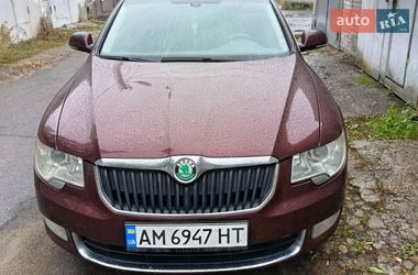 Ліфтбек Skoda Superb 2012 в Обухові