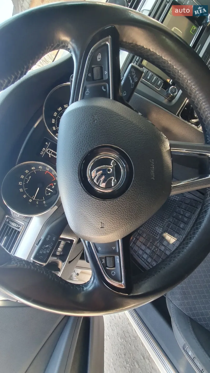 2013 Skoda Superb - мініатюра 8