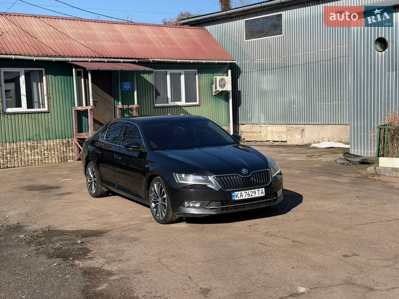 Лифтбек Skoda Superb 2015 в Житомире