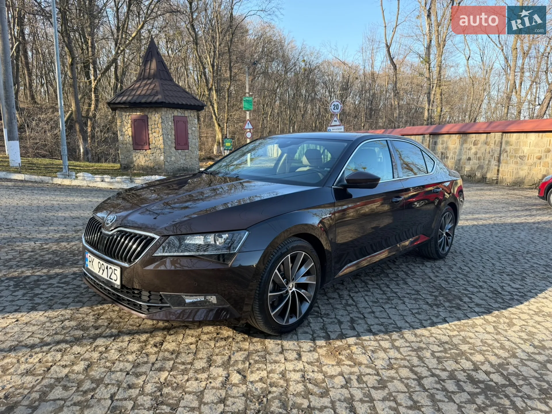 2016 Skoda Superb - мініатюра 3