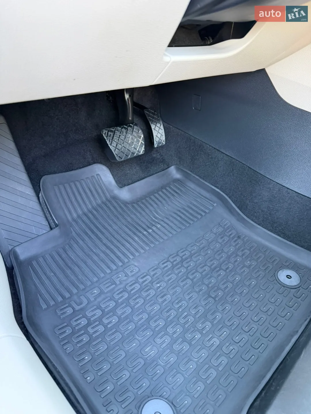 2016 Skoda Superb - мініатюра 39