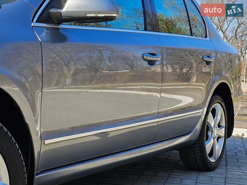 Лифтбек Skoda Superb 2008 в Дрогобыче