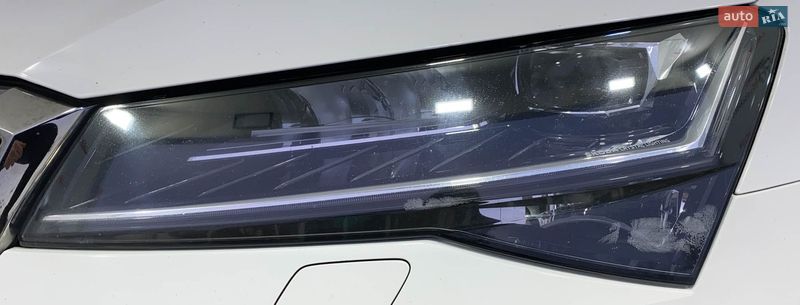 Универсал Skoda Superb 2020 в Львове