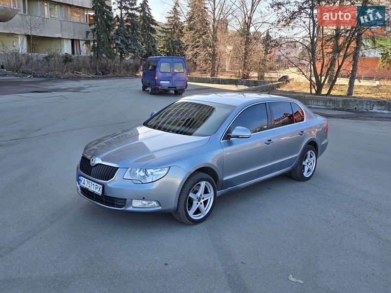 Лифтбек Skoda Superb 2008 в Киеве