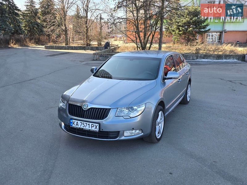 Лифтбек Skoda Superb 2008 в Киеве