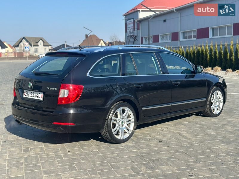 Универсал Skoda Superb 2010 в Луцке