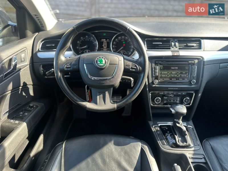 Универсал Skoda Superb 2010 в Луцке