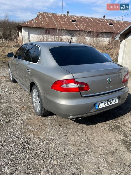 Лифтбек Skoda Superb 2008 в Рогатине