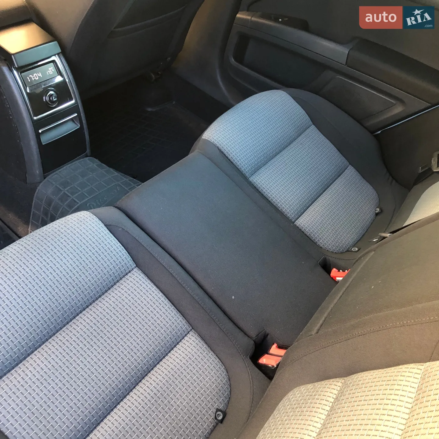 2011 Skoda Superb - мініатюра 18