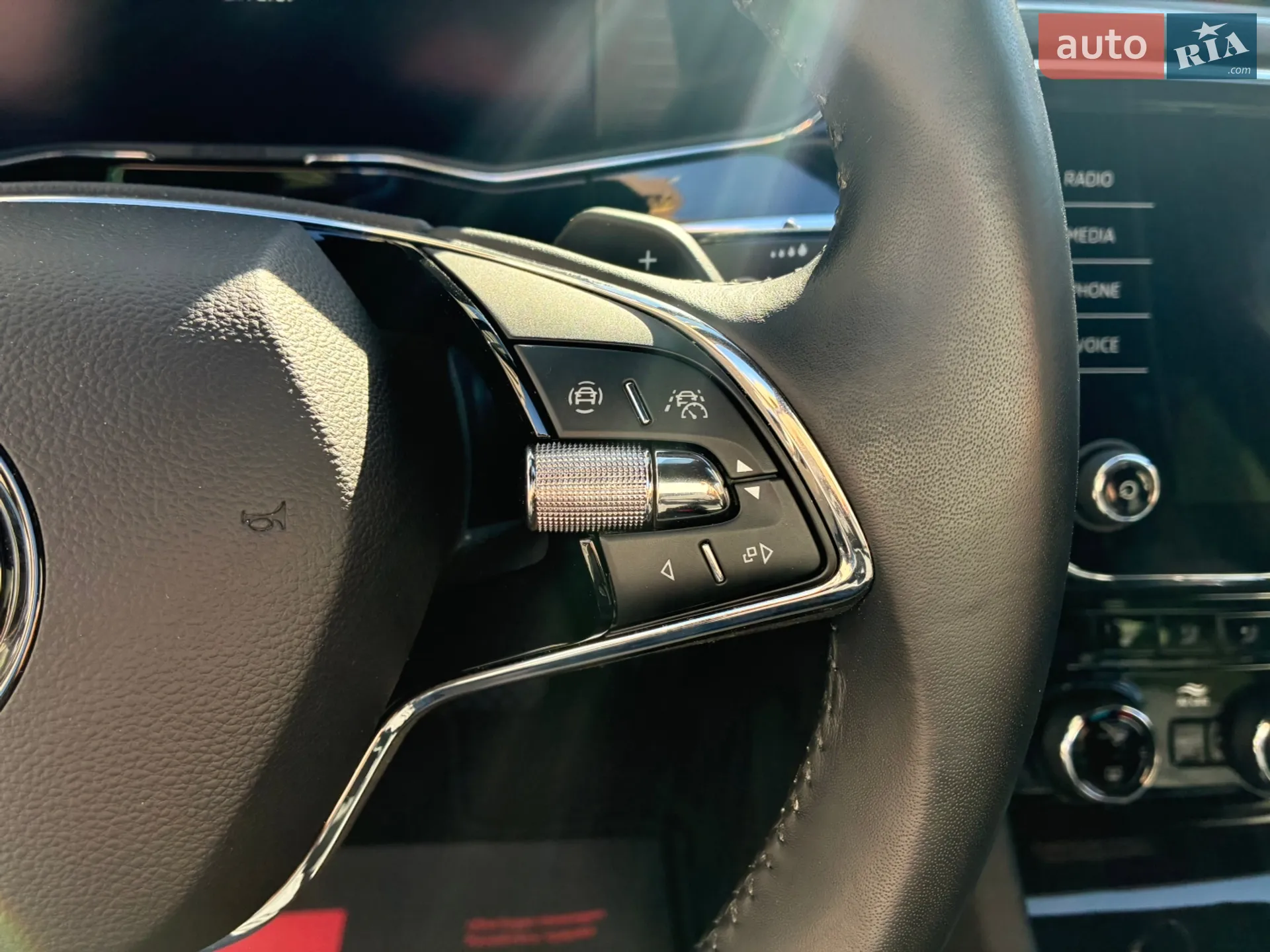 2023 Skoda Superb - мініатюра 76