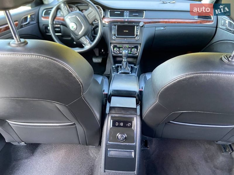 Універсал Skoda Superb 2013 в Хусті