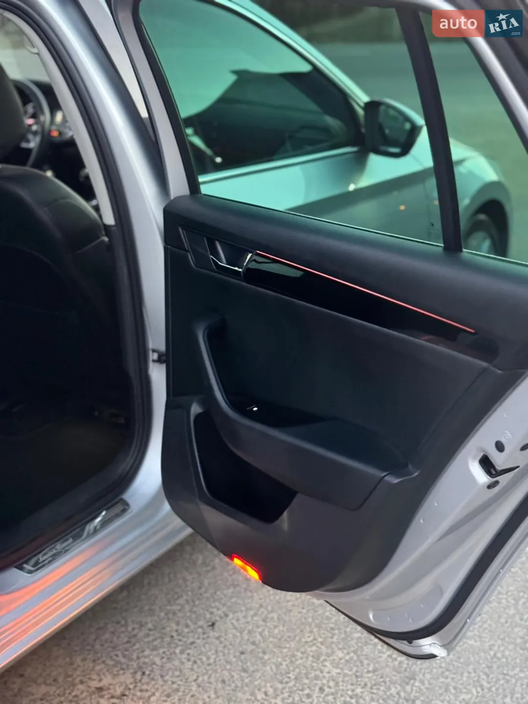 2019 Skoda Superb - мініатюра 86