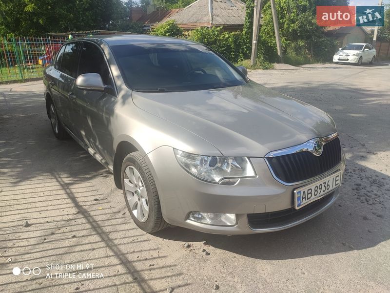 Skoda Superb 2012