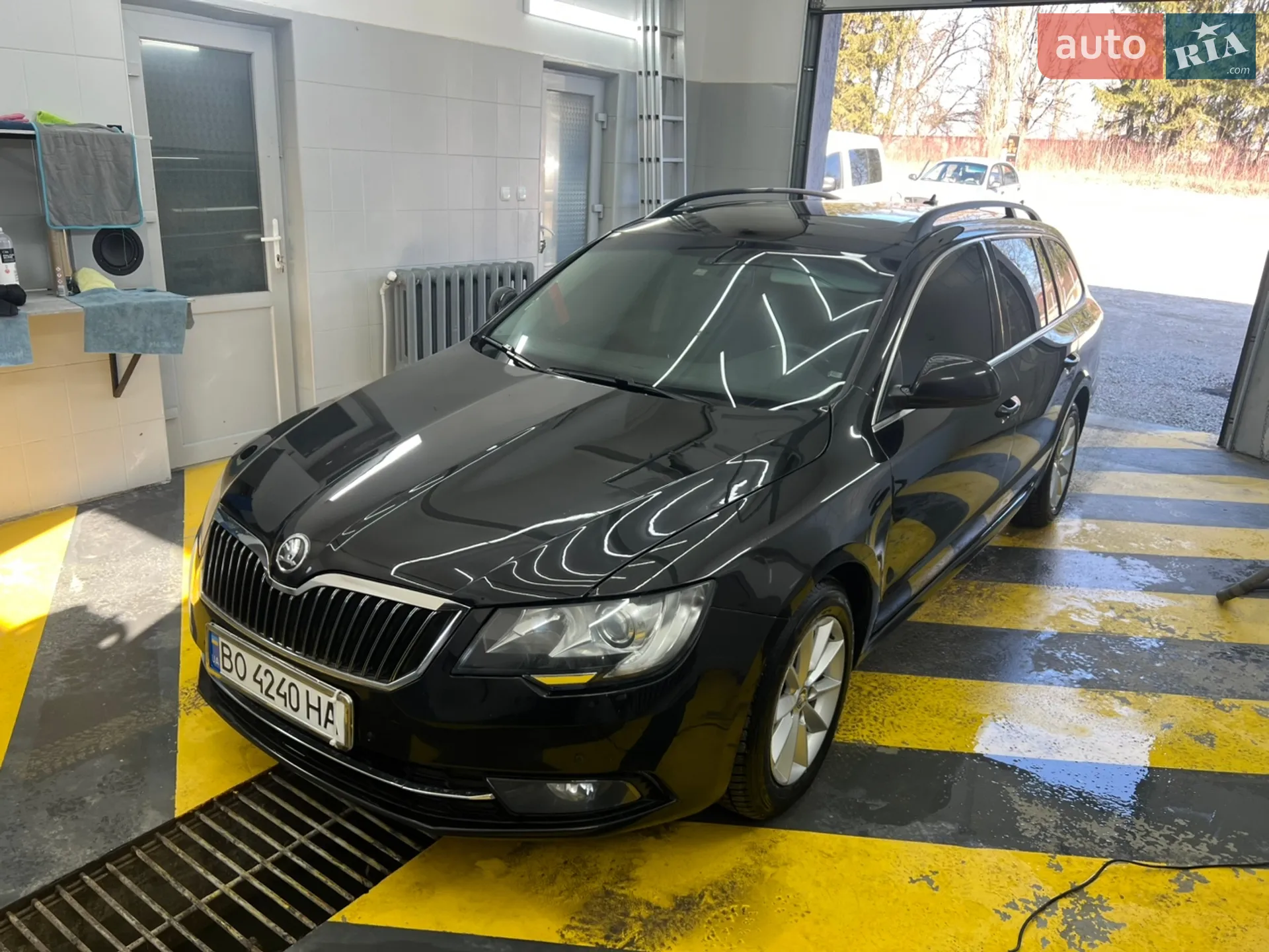 2014 Skoda Superb - мініатюра 2
