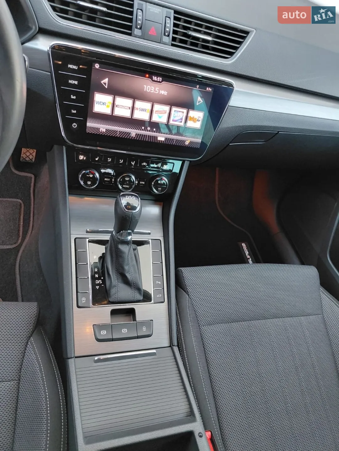 2020 Skoda Superb - мініатюра 20