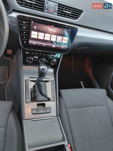 Універсал Skoda Superb 2020 в Трускавці