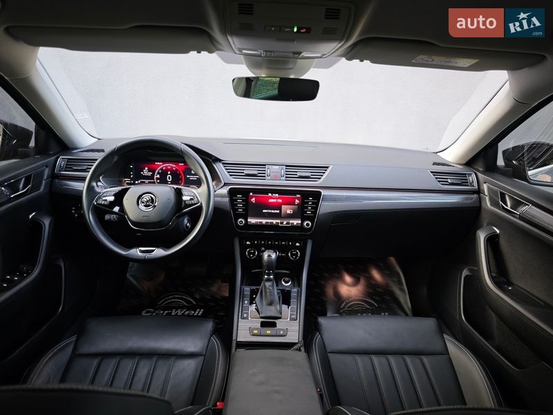 Лифтбек Skoda Superb 2022 в Луцке