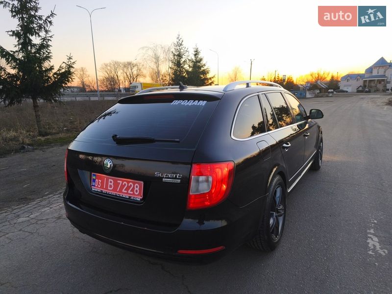 Универсал Skoda Superb 2012 в Барышевке