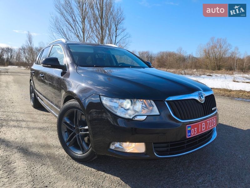 Универсал Skoda Superb 2012 в Барышевке