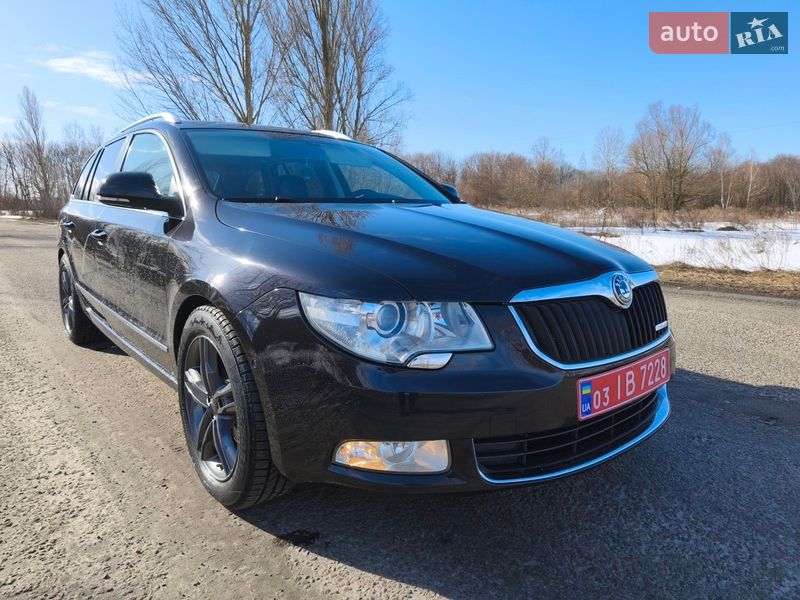 Универсал Skoda Superb 2012 в Барышевке