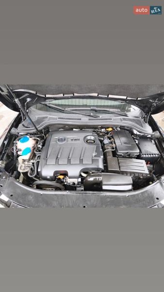 Универсал Skoda Superb 2012 в Барышевке