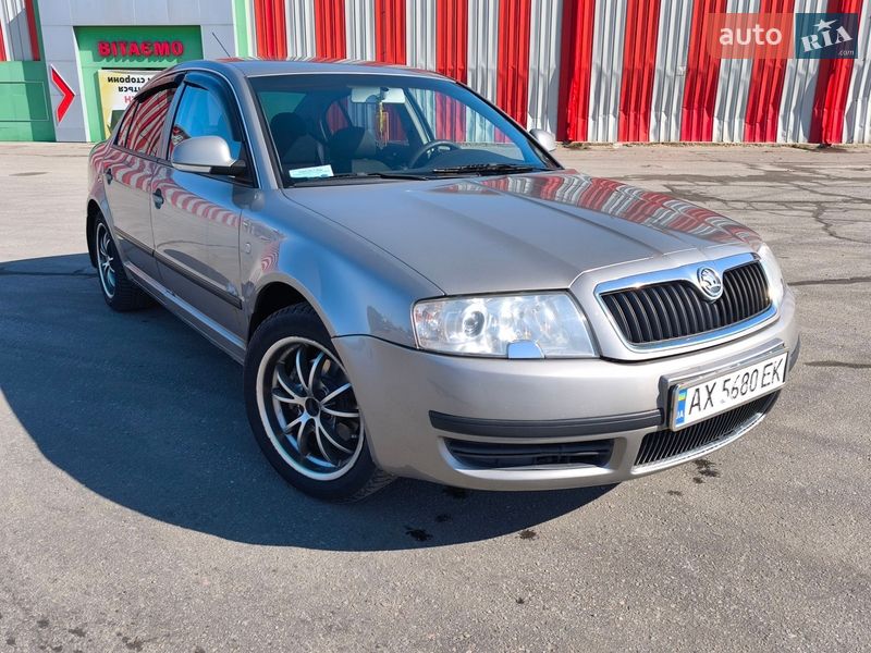 Skoda Superb 2007