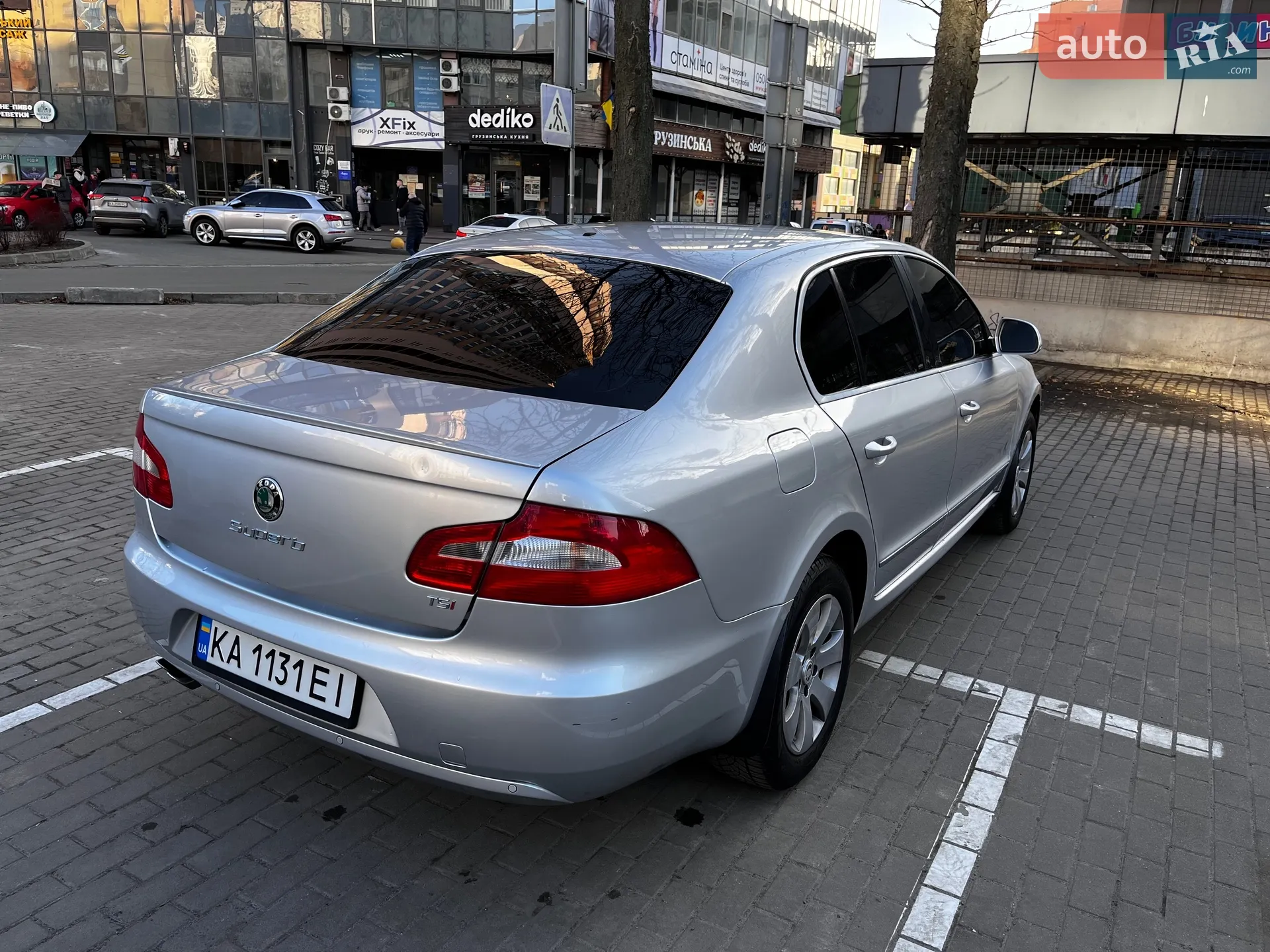 2011 Skoda Superb - мініатюра 8