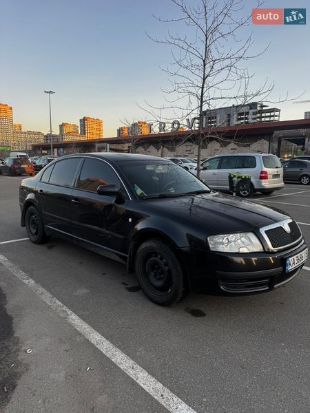 Лифтбек Skoda Superb 2006 в Ирпене